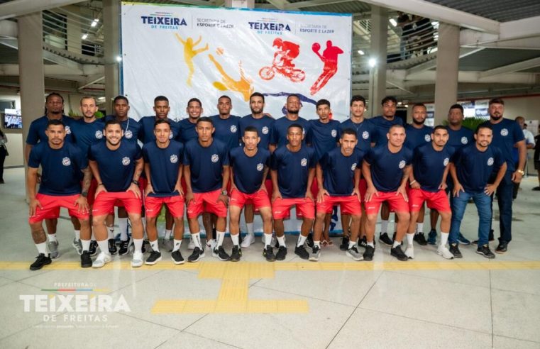 Seleção de Teixeira de Freitas é apresentada oficialmente para disputa da Copa Consórcio Construir de Futebol 