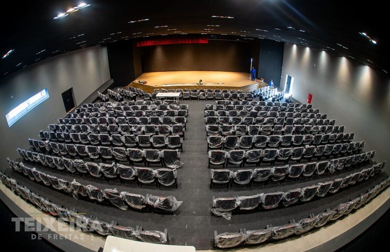 Auditório da Escola Municipal Antônio Chicon Sobrinho entra na reta final da obra