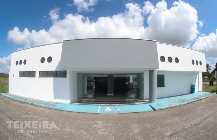 Prefeitura de Teixeira de Freitas assina ordem de serviço para execução de reforma no Aeroporto 9 de Maio