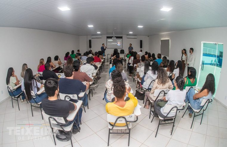 Novos servidores da Prefeitura de Teixeira de Freitas participam de integração sobre rotina e funcionamento da Administração Públic